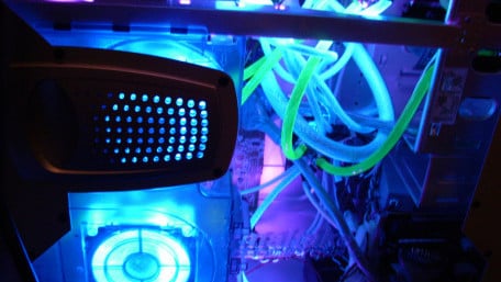 Why the Future of Data Centers Could Be in the Oceans