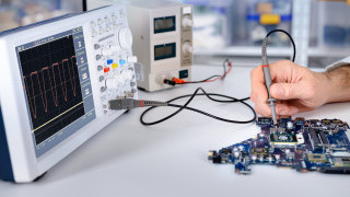 Understanding the Impact of Noise, Accuracy, and Resolution in High Signal Fidelity Visualization and Analysis with High Performance Oscilloscopes